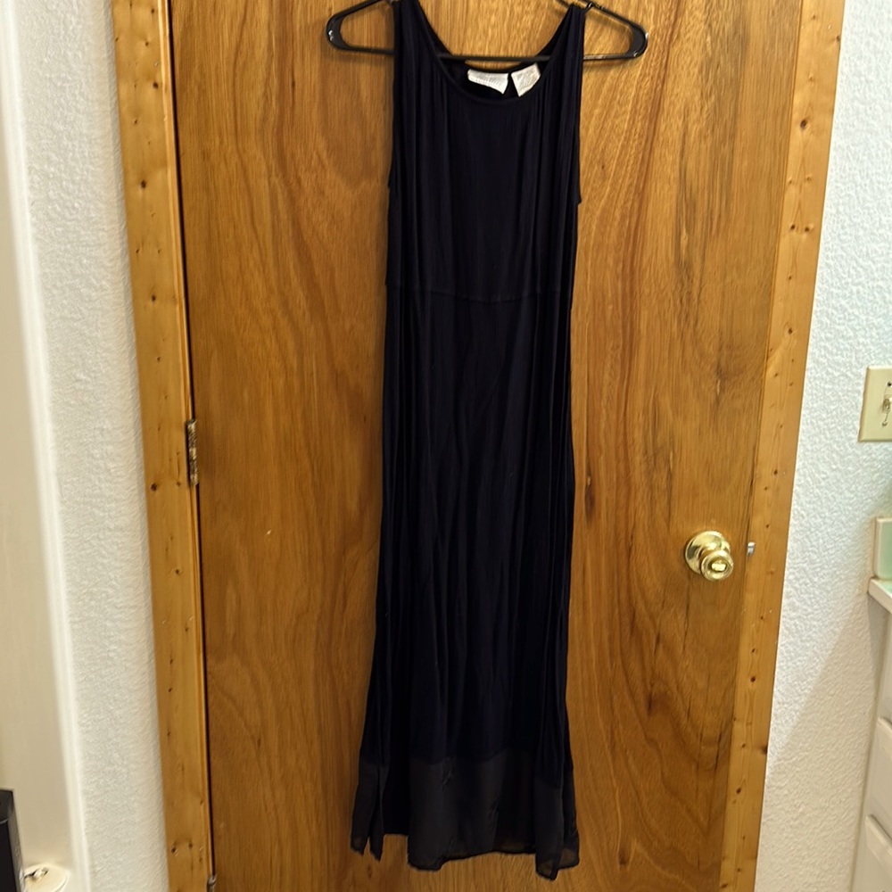 Elegant Black Maxi Dress